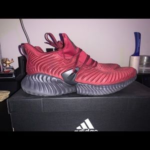 Adidas AlphaInstinct